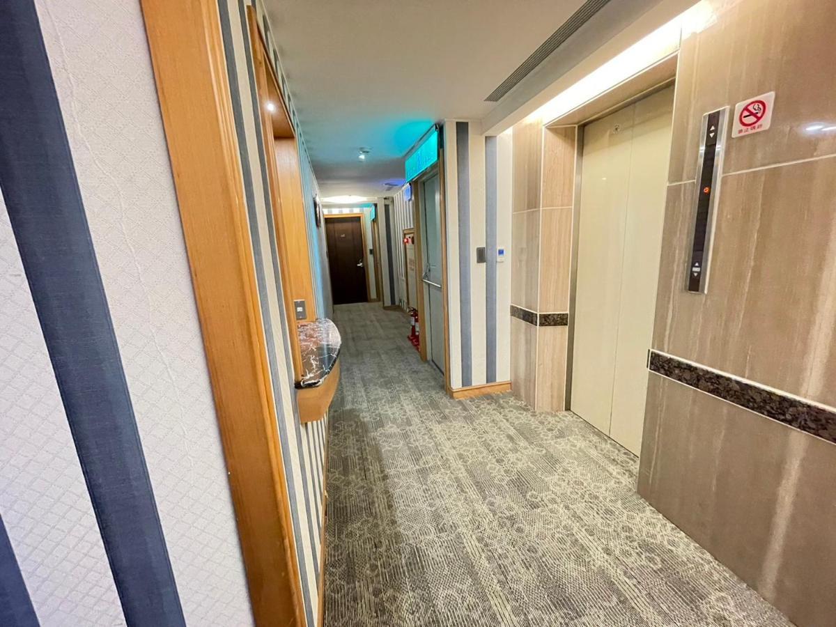 Silken Hotel Тайбэй Экстерьер фото