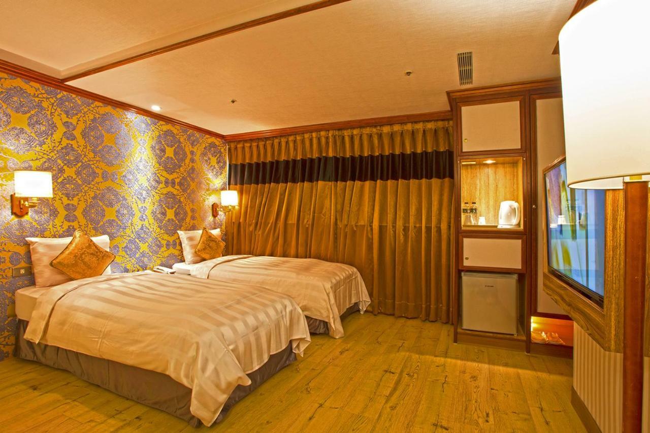 Silken Hotel Тайбэй Экстерьер фото