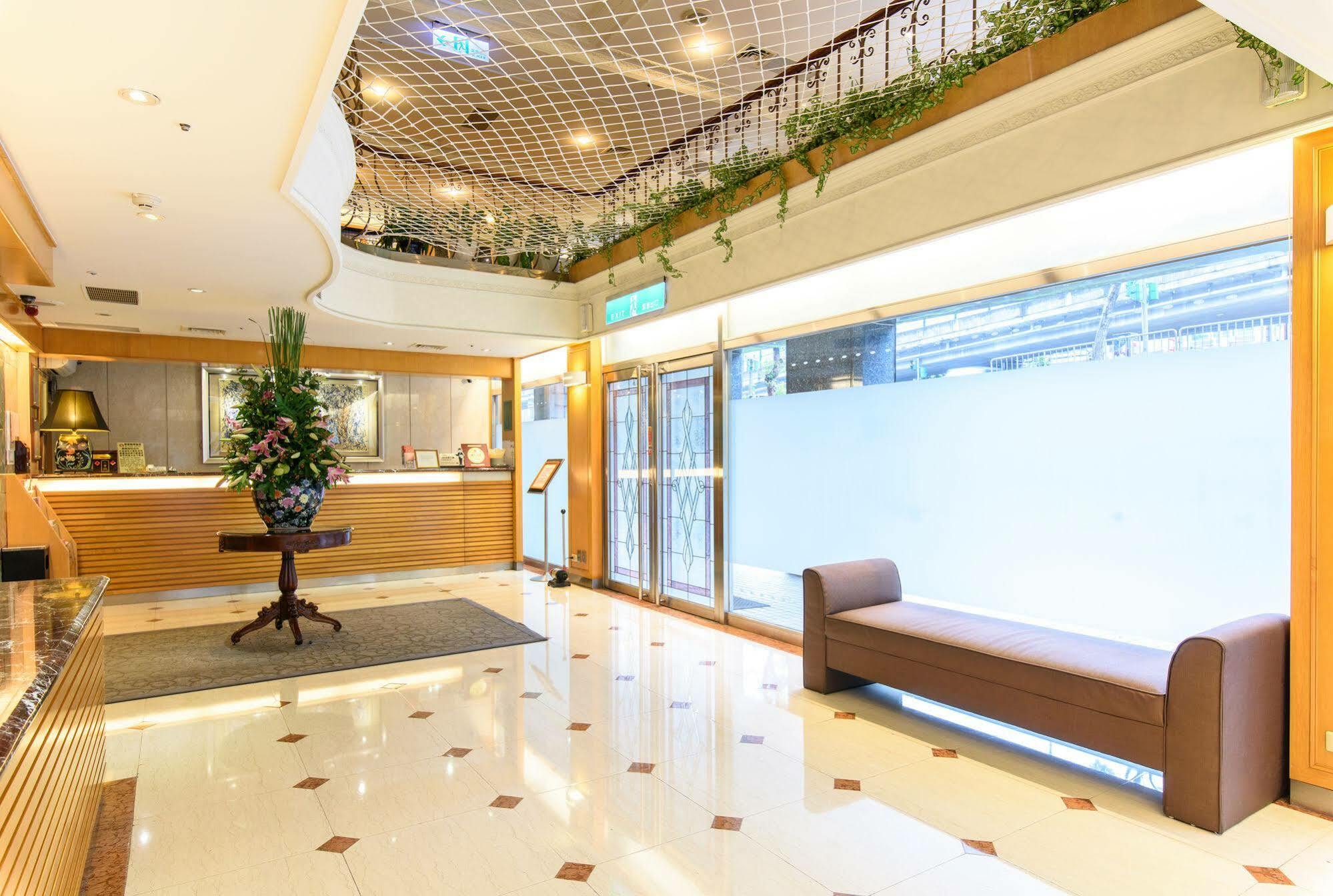 Silken Hotel Тайбэй Экстерьер фото